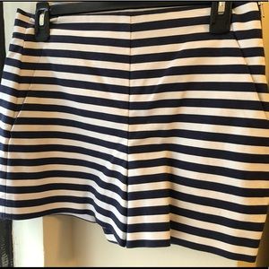 FINAL SALE: Zara Shorts White and Navy Stripes